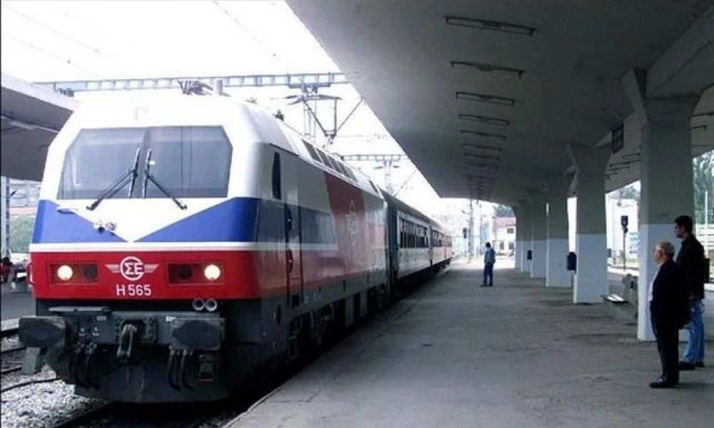 Ξεκινούν πάλι τα δρομολόγια τρένων για Αθήνα-Θεσσαλονίκη